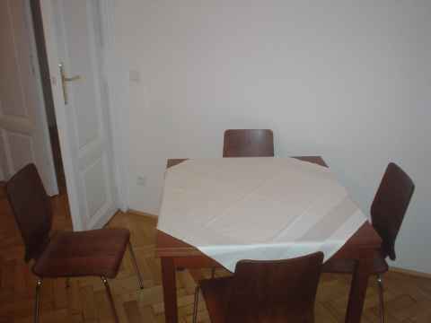 Living room (right).