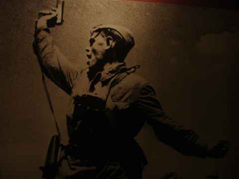 Large photograph at the entrance to the World War I and II sections of the museum. Large photograph at the entrance to the World War I and II sections of the museum.