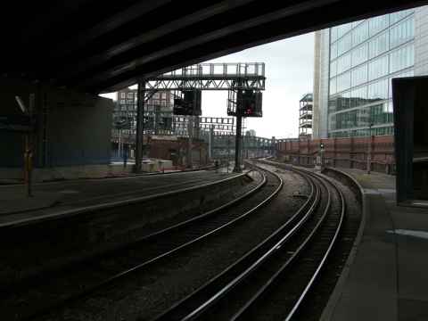 Paddington station, Circle line. Paddington station, Circle line.