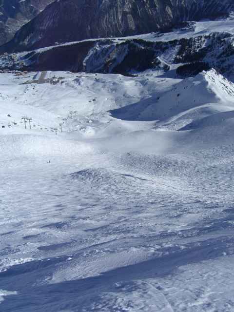 Suisses, my favorite slope in all of the three valleys. It is in Courchevel. Suisses, my favorite slope in all of the three valleys. It is in Courchevel.